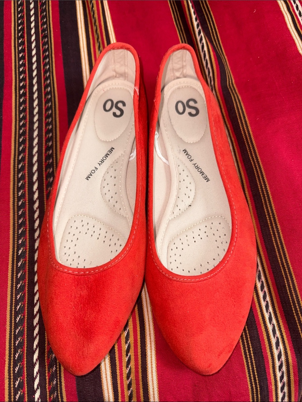 SO Women's Red Suede-Look Pointed Ballet Flats with Memory Foam